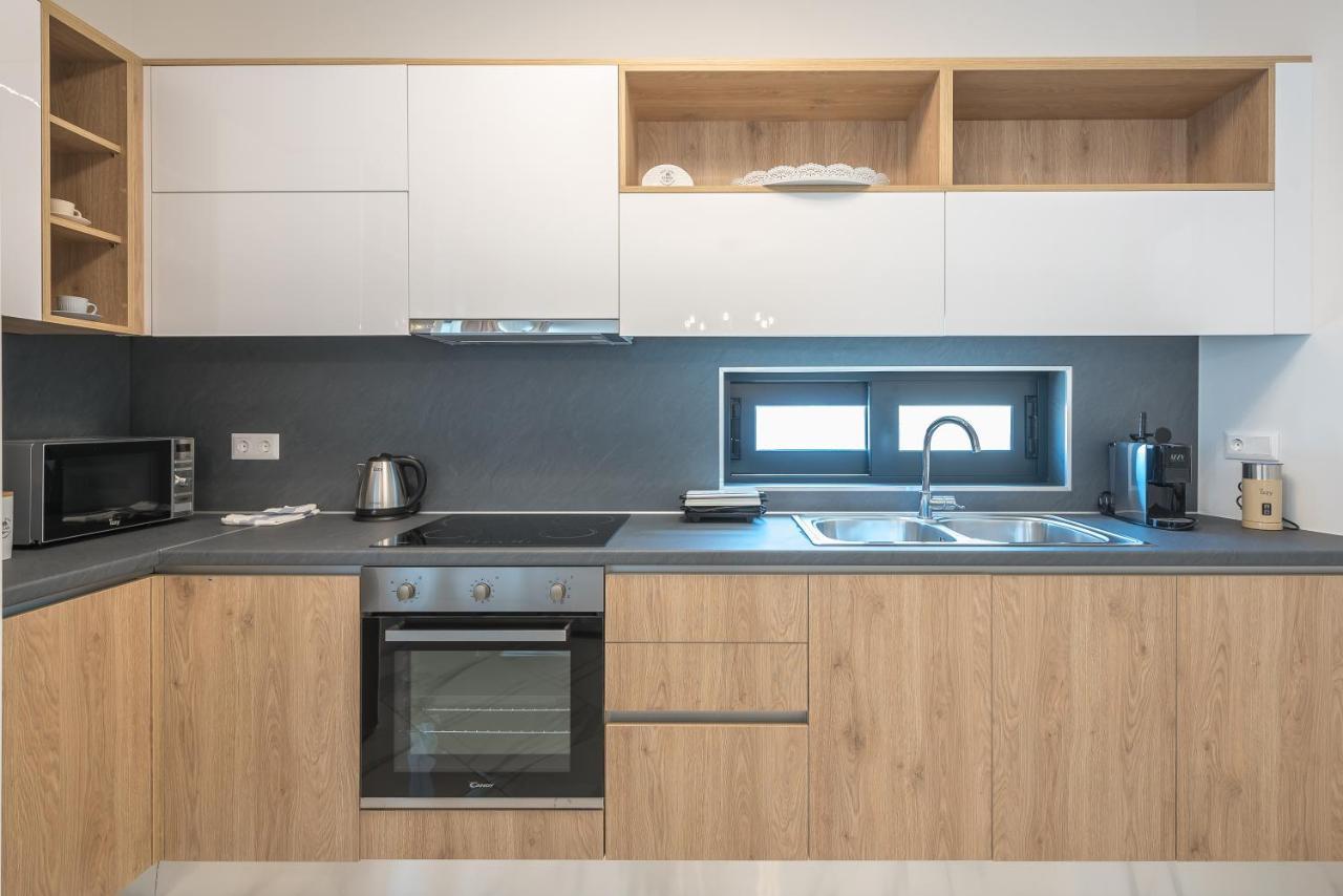 Newly Renovated Apt In The Heart Of Kerameikos Atene Esterno foto